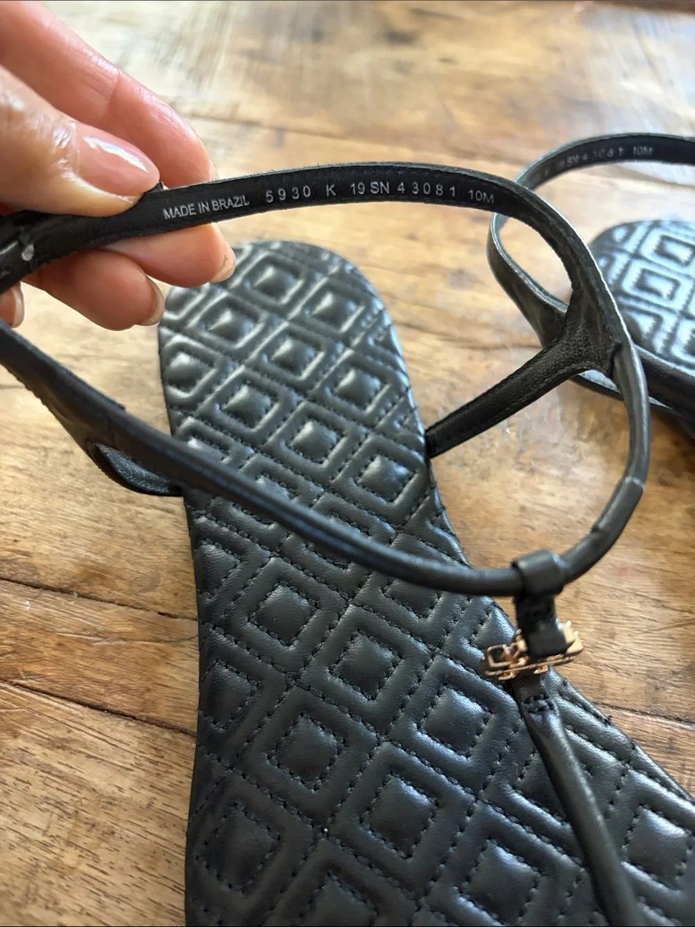 Tory Burch Marion Black Quilted T-Strap Sandals with Gold Logo